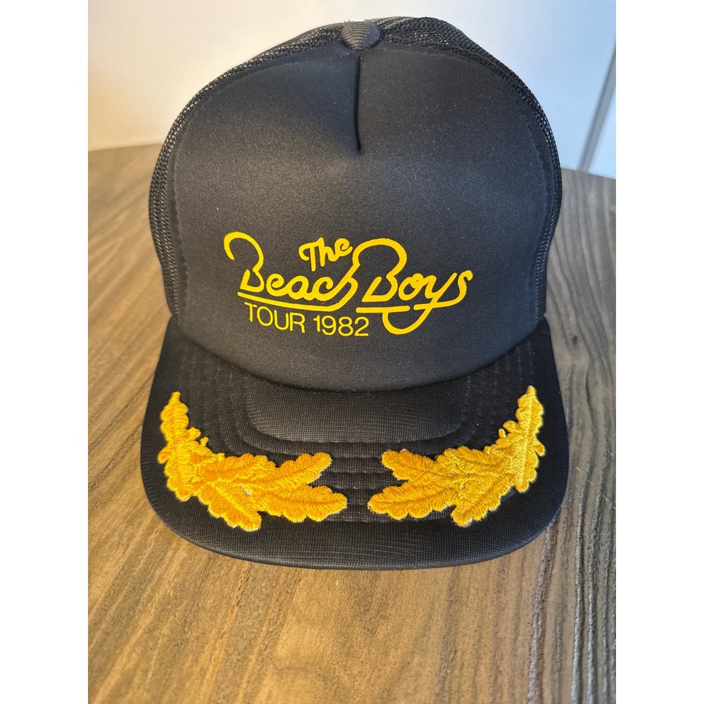 Vintage 1982 The Beach Boys Tour Trucker Hat Men's Scrambled Eggs Captains Cap